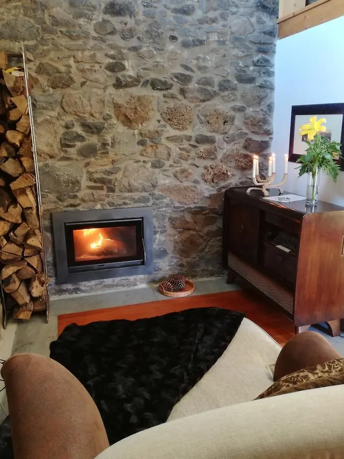 Palheiros Do Serrado By Real Vision Bed & Breakfast Estreito Da Calheta